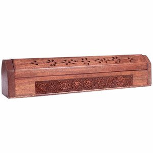 Truhlička a stojánek dřevo na vonné tyčinky se symboly čaker - cca 31 x 5,5 x 6 cm
