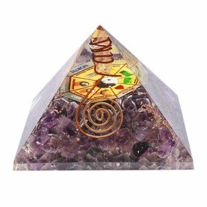 Orgonit pyramida s ametystem a křišťálem velká s Bagua - 7,5 x 7,5 cm