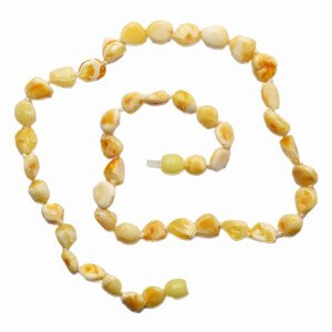 Jantar přírodní náhrdelník z leštěných korálků máslové barvy - délka cca 46 cm
