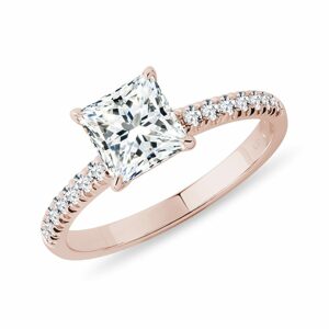Prsten s lab grown diamantem princess v růžovém zlatě KLENOTA